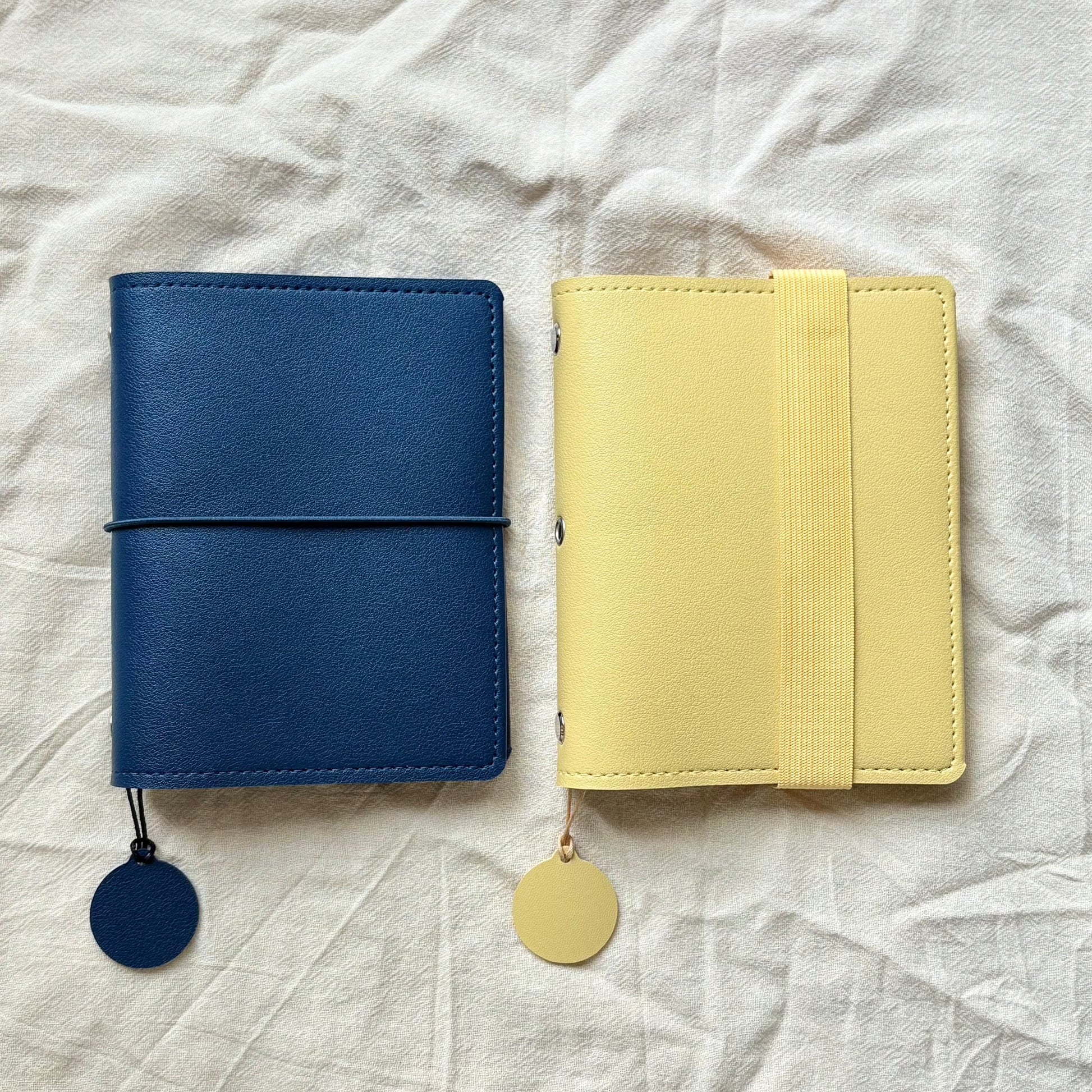 A7 “𝓢𝓽𝓪𝓻𝓻𝔂 𝓢𝓴𝔂" PU Leather Refillable Notebook